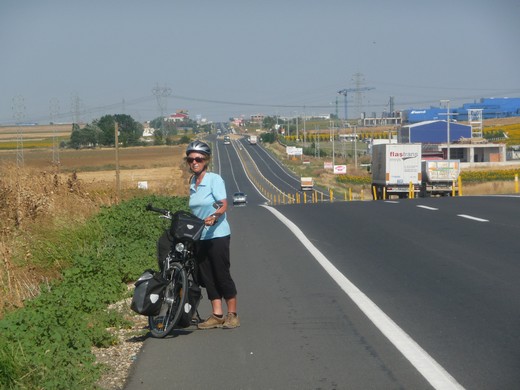 D100 zw. Corlu und Silivri