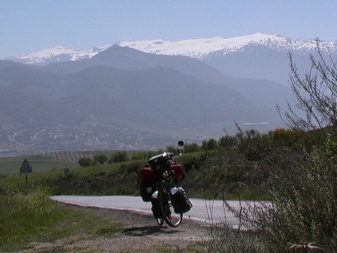 vor der Sierra Nevada